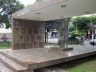 Monumento a José Inácio Peixoto, escultura “A Família” de Bruno Giorgi, Cataguases, 1956<br />Foto Marcia Poppe, 2003 