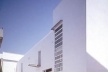 Aberturas pequenas, compatíveis com o sol andaluz