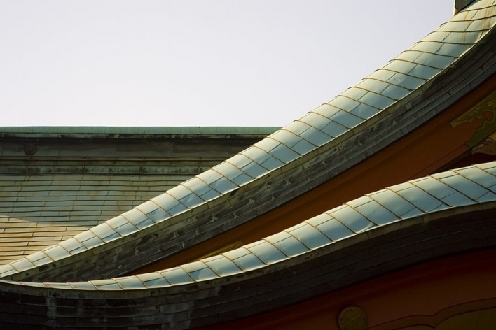 Telhado de cobre, Santuário Shinagawa<br />Foto Tom Boechat/Usina de Imagem