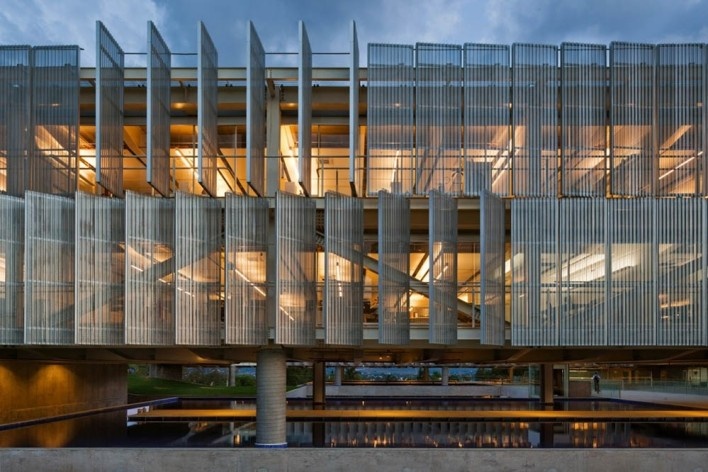 Sede do Sebrae Nacional, Brasília DF, 2010. Arquitetos Alvaro Puntoni, Luciano Margotto, João Sodré e Jonathan Davies<br />Foto Nelson Kon