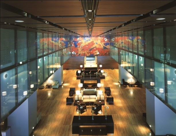 Vista interna - lobby<br />Fotos de Fernando Cordero,Jaime Navarro e Héctor Velazco