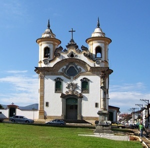Igreja em Mariana<br />Fotos Victor Mori