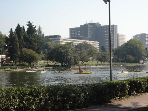 Lago artificial no EUR<br />Fotos Claudia dos Reis e Cunha