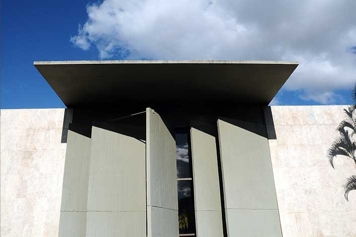 Embajada de Colombia en Brasília, detalle, Cesar Barney, Brasília DF, Brasil, 1977-1981<br />foto Sylvia Vera Patiño Spitzer