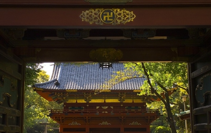 Portal, Santuário Nezu<br />Foto Tom Boechat/Usina de Imagem