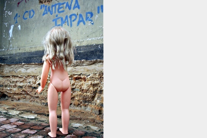 Série “Regras de Uso” de concepção intelectual e autoral de Ana Rosa Chagas Cavalcanti (exposta no III encontro de artes da comunicação)<br />Foto Ana Rosa Chagas