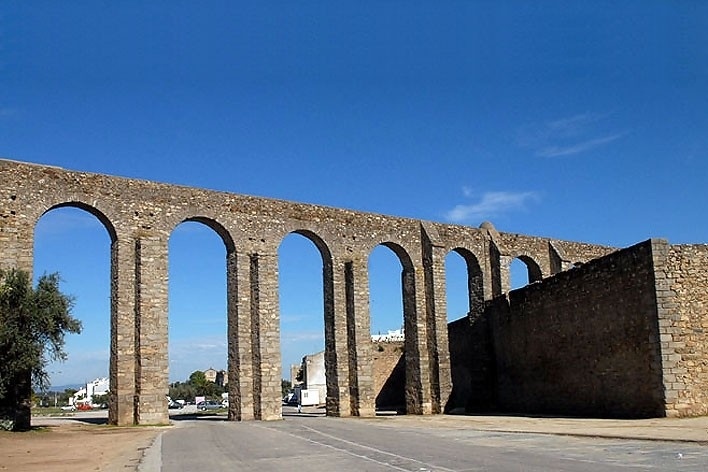 Aqueduto da Água da Prata <br />Foto Junancy Wanderley