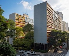 Vilanova Artigas e o Condomínio Louveira