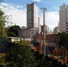 O mito das casas sem gente não resolverá o problema da gente sem casa
