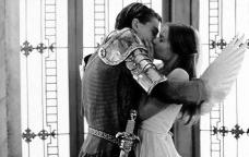 41f21893547c_05romeo_juliet_luhrmann.jpg