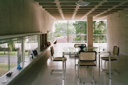 Casa Mariante, Aldeia da Serra, São Paulo. MMBB Arquitetos, 2001-2002<br />Foto Nelson Kon