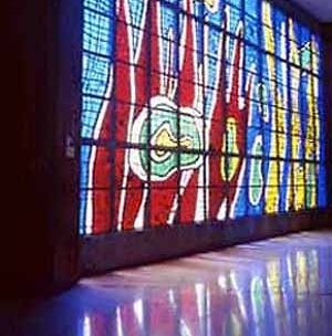 Vitral, FernandLegér, antesala Biblioteca Centra<br />Foto Roselia Sánchez
