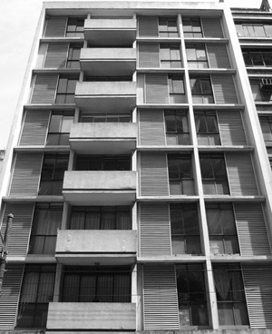 Edifício Guilhermino Weissman, Arquiteto desconhecido, Rua Pamplona<br />Foto LEG