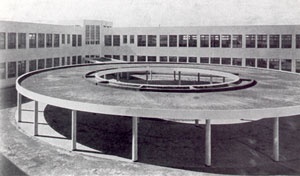 ICEIA, vista do pátio de recreio