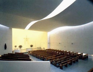 Capilla Colegio Villa María, arquitecto Enrique Browne. Chile [Internet. Novembro de 2007]