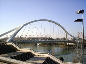 Ponte de La Barqueta, visão lateral<br />Foto Vera Hazan