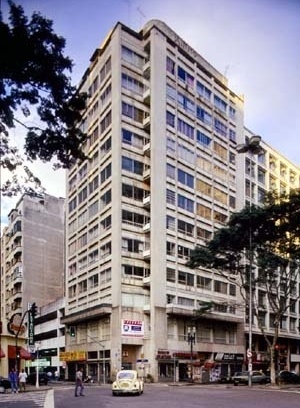 Edifício Tinguá, arquiteto Adolf Franz Heep<br />Foto Hugo Segawa