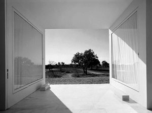 Casa em Melides, Grândola. Arquitetos Manuel Aires Mateus e Francisco Aires Mateus, 2000-2003
