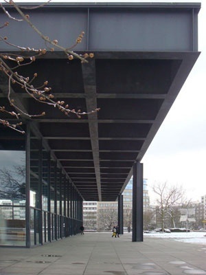 Galeria Nacional de Berlim, Mies Van der Rohe, 1960-68, Berlim<br />Foto Liliane Lemos