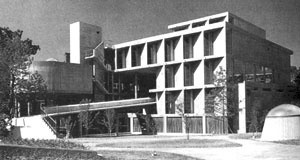 Carpenter Center, Cambridge, 1961-64. Le Corbusier