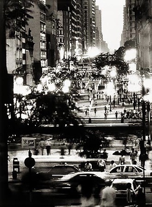 Vale do Anhangabaú, São Paulo<br />Foto Nelson Kon