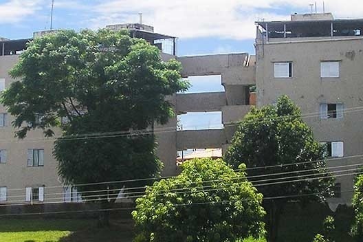 Conjunto Padre Manoel da Nóbrega, Campinas, 1974. Arquiteto Joaquim Guedes<br />Foto Renato Anelli