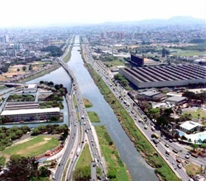 Reurbanização no Rio Tietê<br />Fotomontagem de Humberto Buso