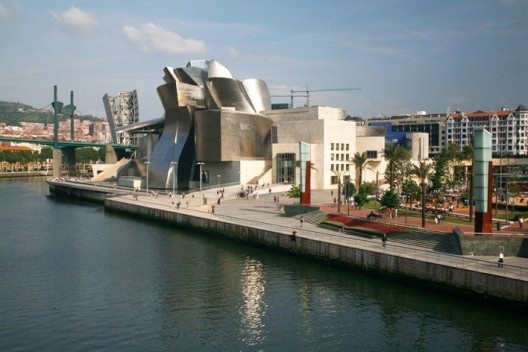 Museu Guggenheim, Bilbao. Arquiteto Frank Ghery<br />Foto Nelson Kon