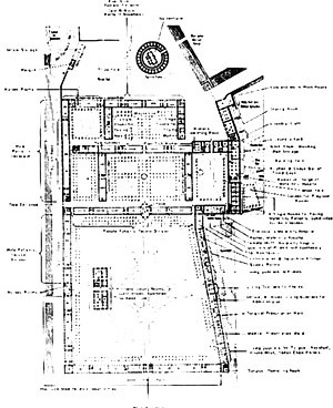 Allgemeines Krankenhaus, Viena (1785), Planta pavimento térreo [THOMPSON, J. D. & GOLDIN, G.. The hospital: a social and architectural history. New Haven:]