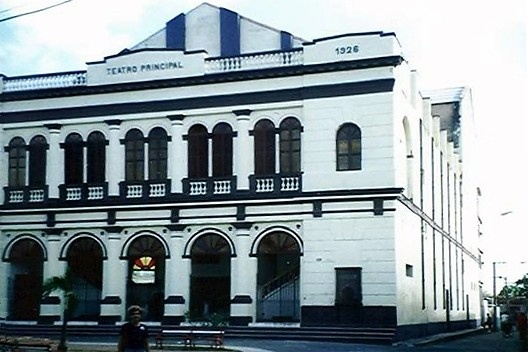 Teatro Principal de Camagüey, edificado em 1851
