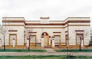 Edificio de la Sociedad Italiana de Monte Caseros