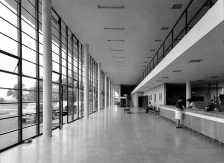 Figura 5 - Faculdade de Filosofia, Ciências e Letras de Assis<br />Foto José Moscardi
