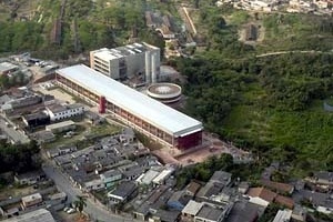 CEU Três Lagos, São Paulo. Architects Alexandre Delijaicov, André Takiya e Wanderley Ariza<br />Foto David Rego Jr 