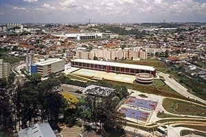 CEU Butantã, São Paulo. Architects Alexandre Delijaicov, André Takiya e Wanderley Ariza<br />Foto Nelson Kon 
