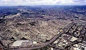 Favela de Petare, com 1milhão de habitantes, Caracas, Venezuela<br />Foto Gabriel Jáuregui
