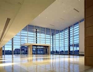 Vista geral do hall<br />Foto de Charles Davis Smith, AIA
