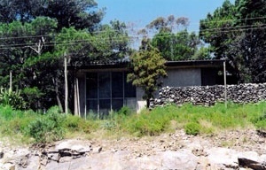 A casa de Fresnedo Siri nos altos de Punta Ballena (c.1940)<br />Foto do autor