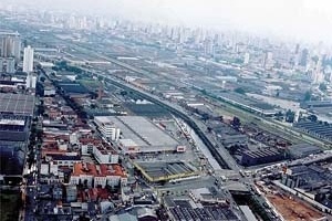 Operação Urbana Diagonal Sul. Situações e condições de uso e ocupação da área<br />Imagem do arquivo de SEMPLA/PMSP