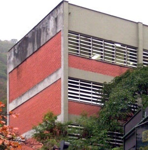 Colégio Andrews, Humaitá, Rio de Janeiro, 1975<br />Foto Marcia Poppe, 2004