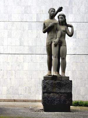 Monumento à Juventude Brasileira, Bruno Giorgi. Jardins térreo