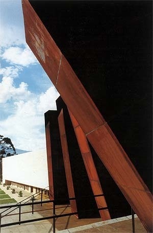 Templo das Cinzas e Unidade Crematória, Medelim, Colômbia
