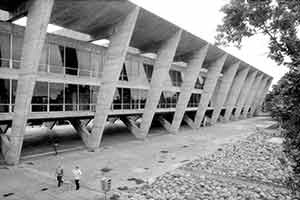 Museu de Arte Moderna, Rio de Janeiro. Arquiteto Affonso Eduardo Reidy<br />Foto AG 