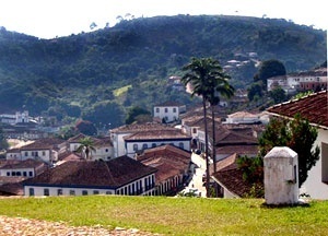 Cidade do Serro MG. Fonte: EAUFMG-PDP, 2006<br />Foto Stael Alvarenga, 2006
