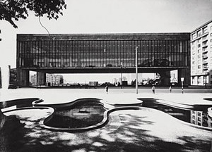 Masp, vista a partir do Parque Trianon<br />Foto Hans Günter Flieg 