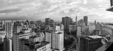 Da cobertura vislumbraremos as crises da cidade