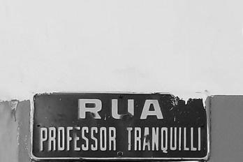 Ministério do Arquiteturismo adverte...