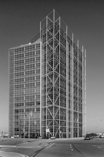 Tower Plaza